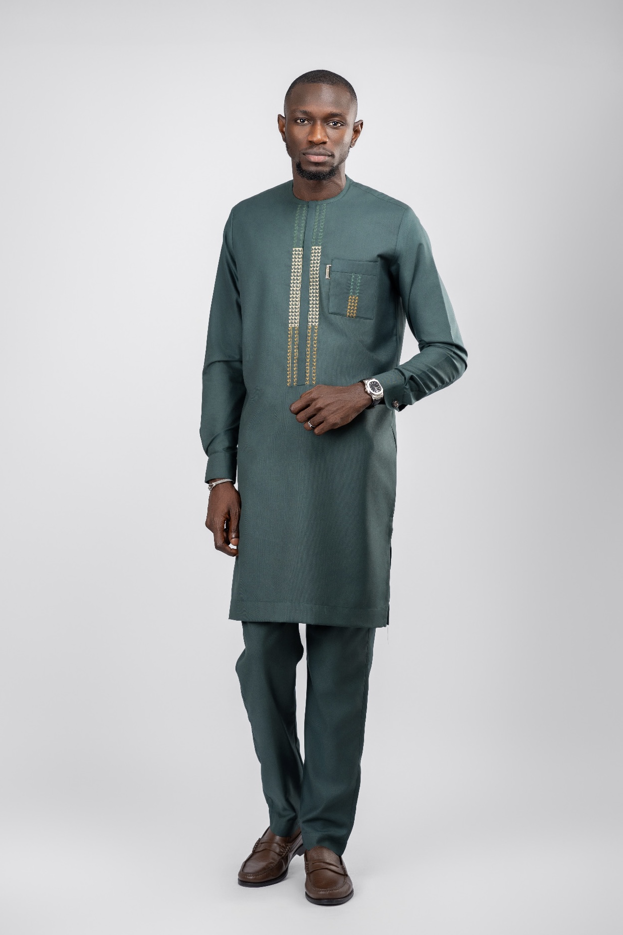 Tenue Traditionnelle-6point9