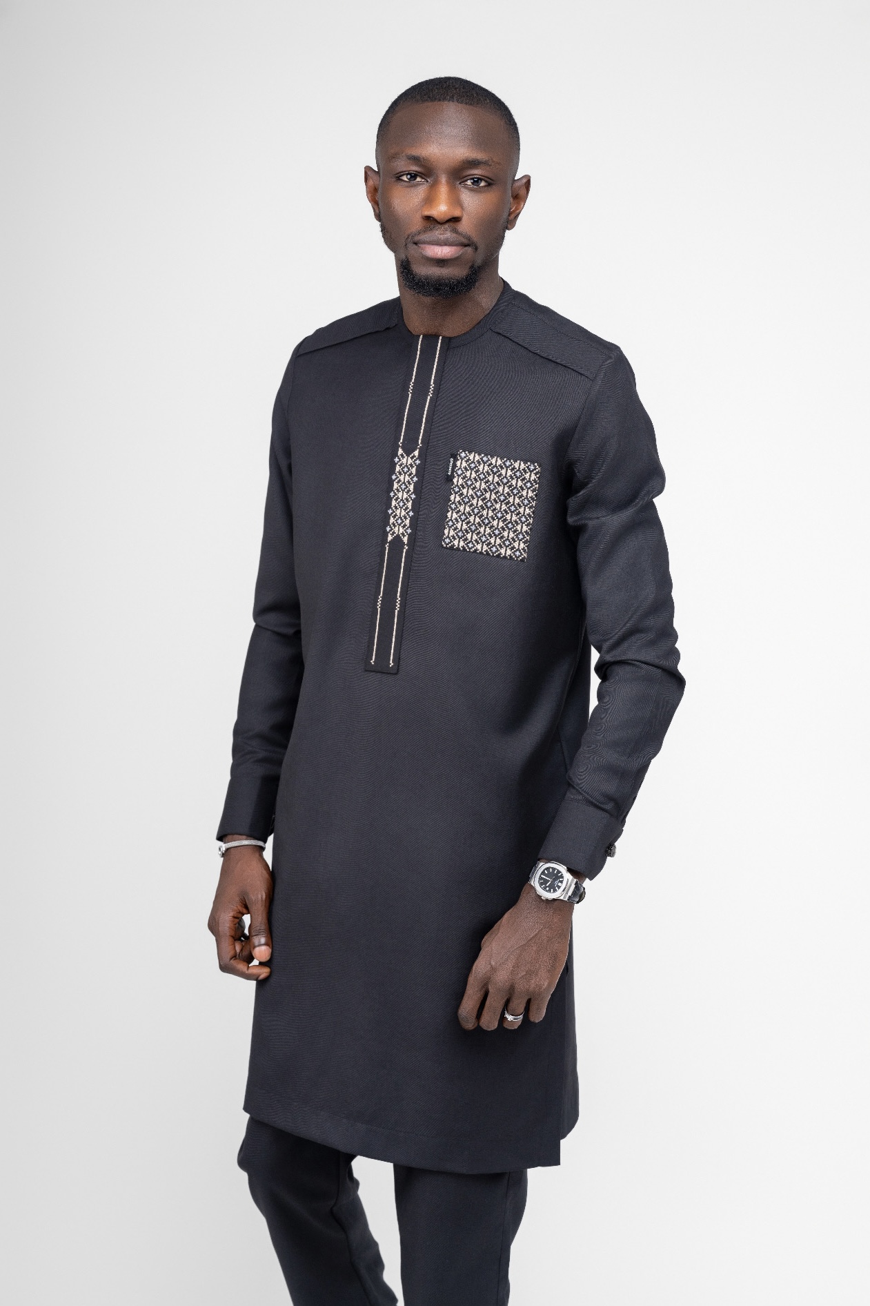 Tenue Traditionnelle-6point9