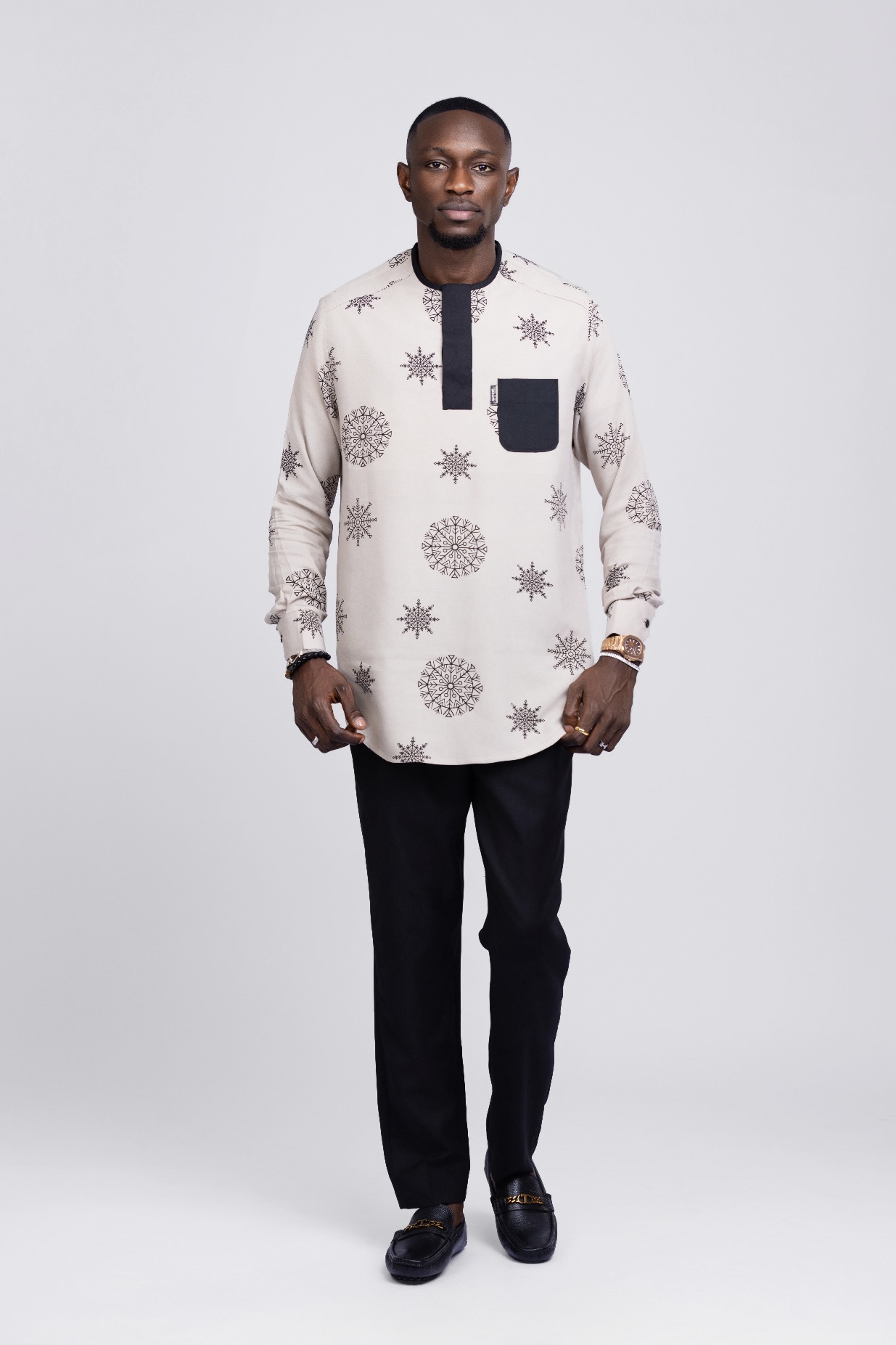 Tenue Traditionnelle-6point9
