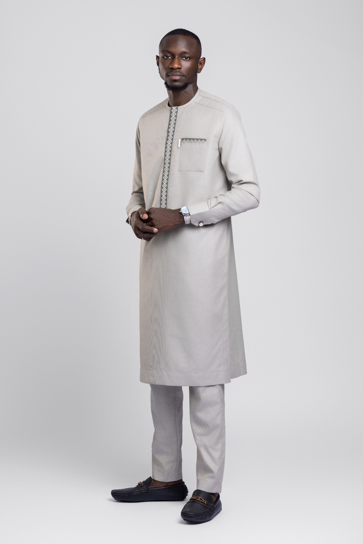 Tenue Traditionnelle-6point9