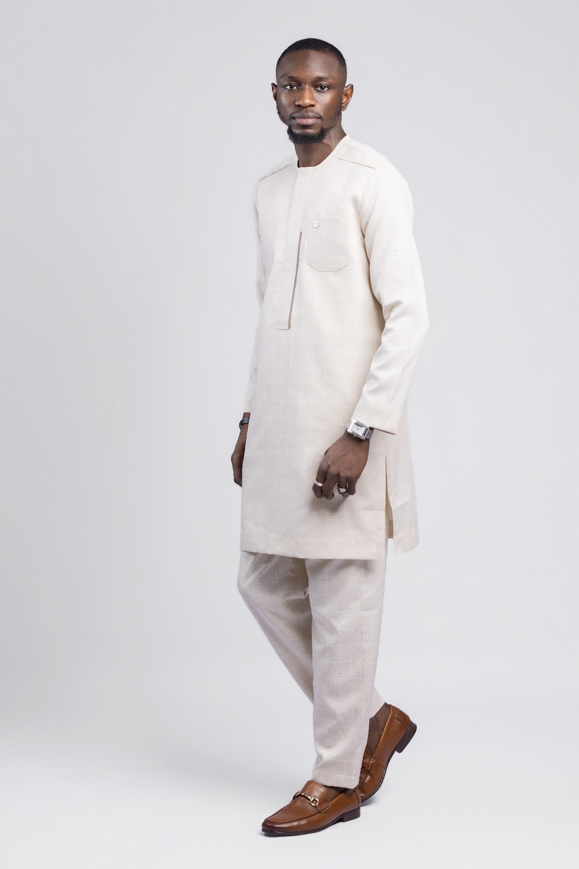Tenue Traditionnelle-6point9