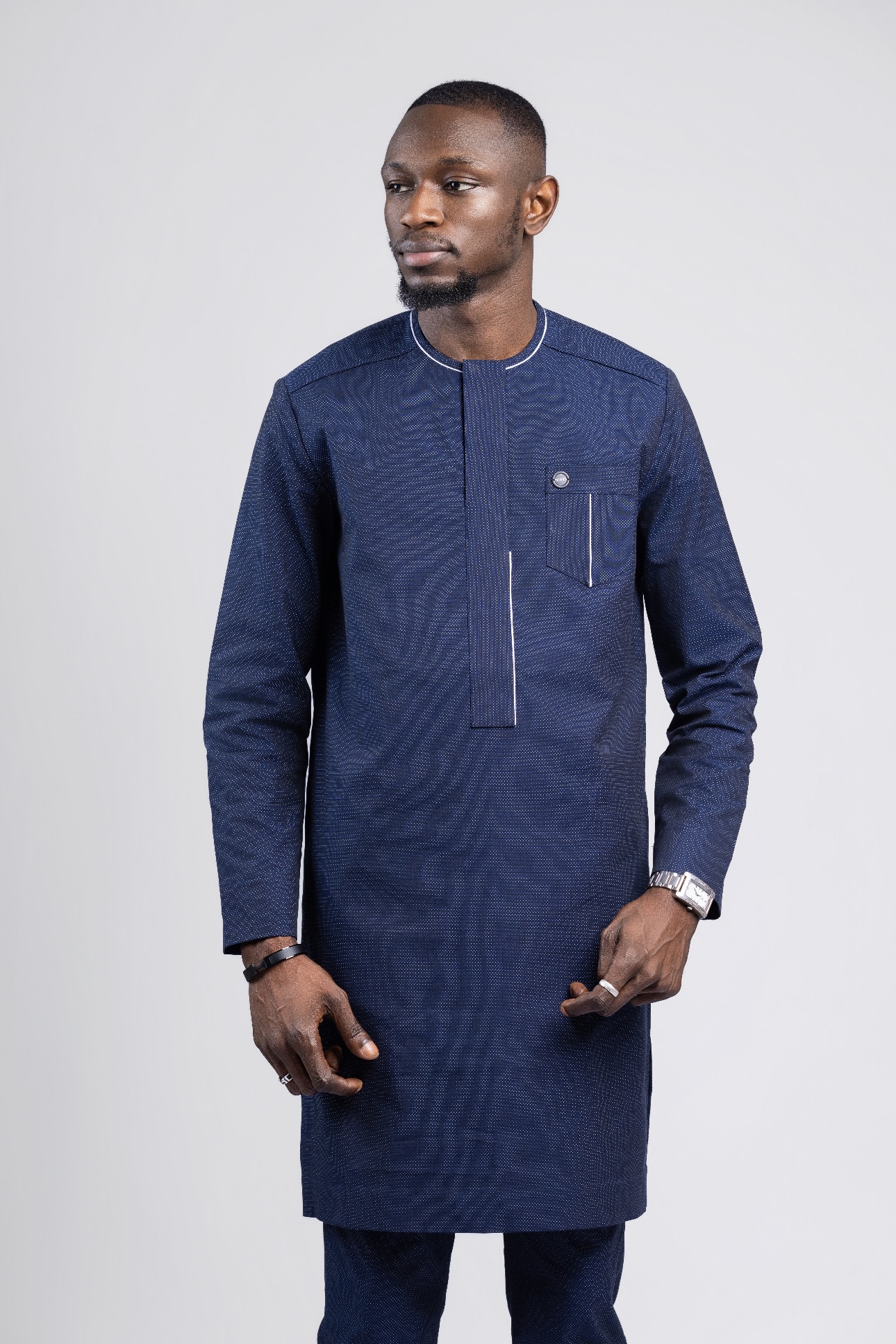 Tenue Traditionnelle-6point9