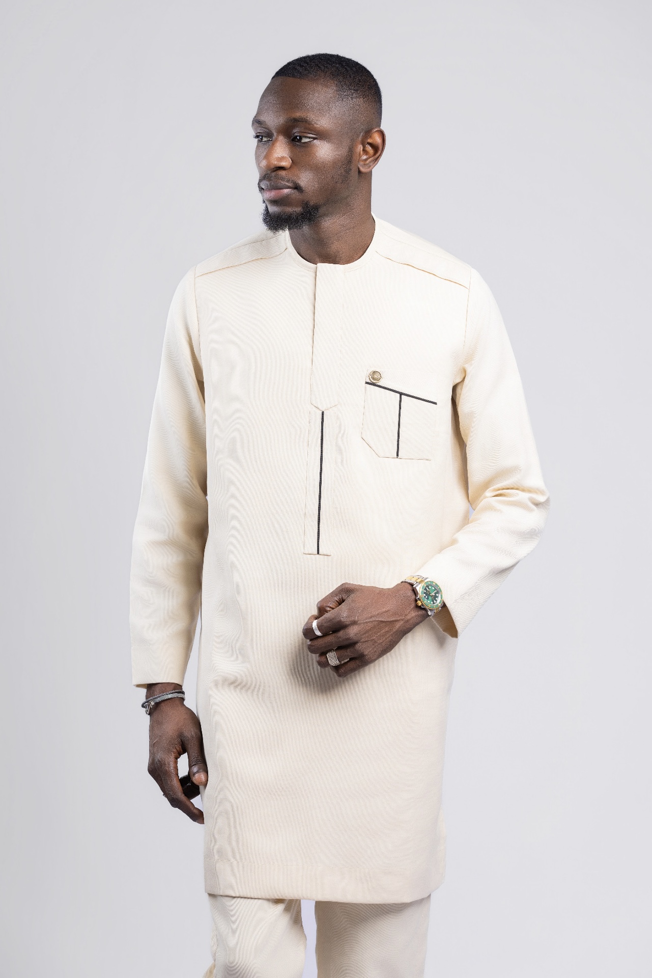 Tenue Traditionnelle-6point9