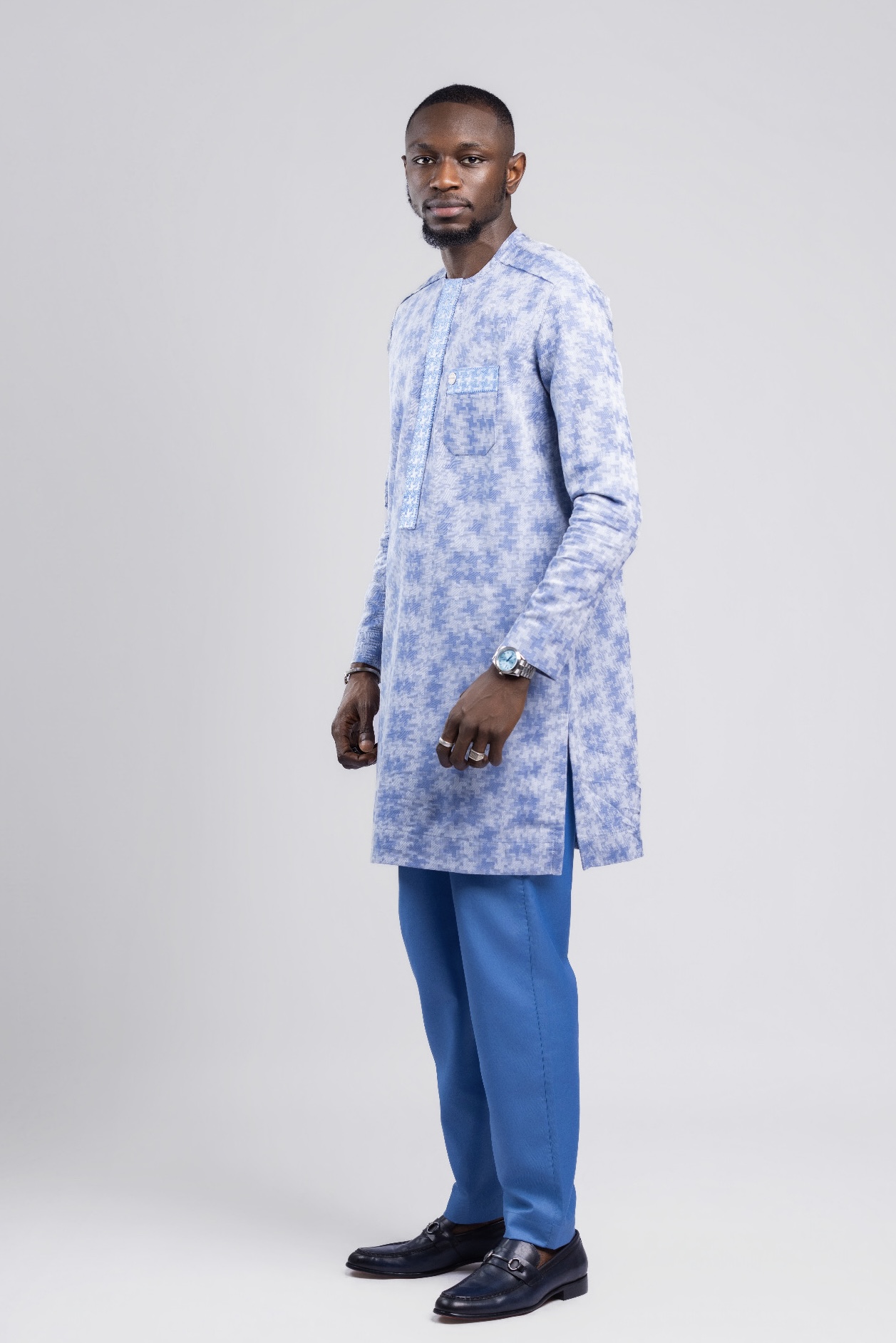 Tenue Traditionnelle-6point9