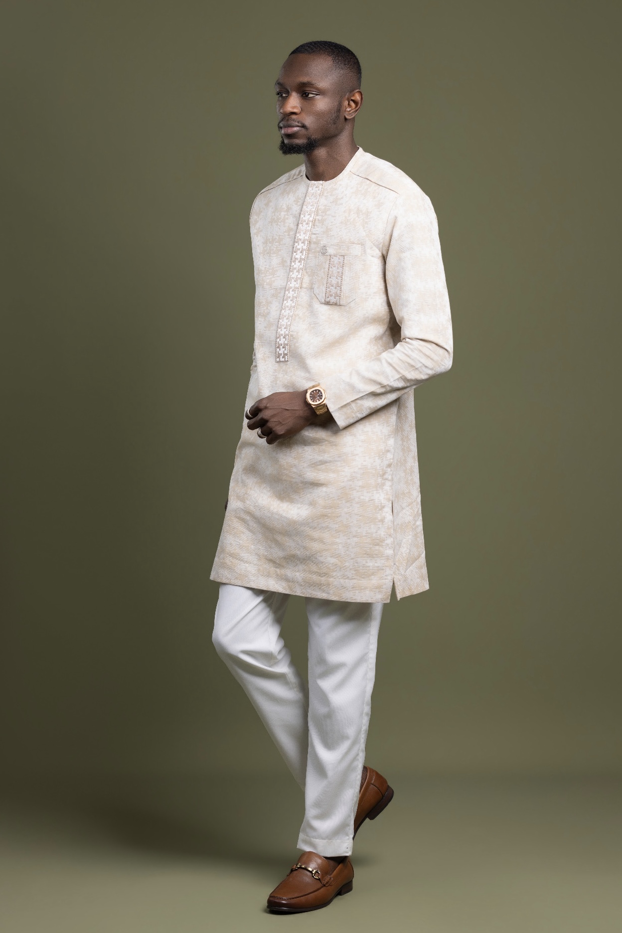 Tenue Traditionnelle-6point9