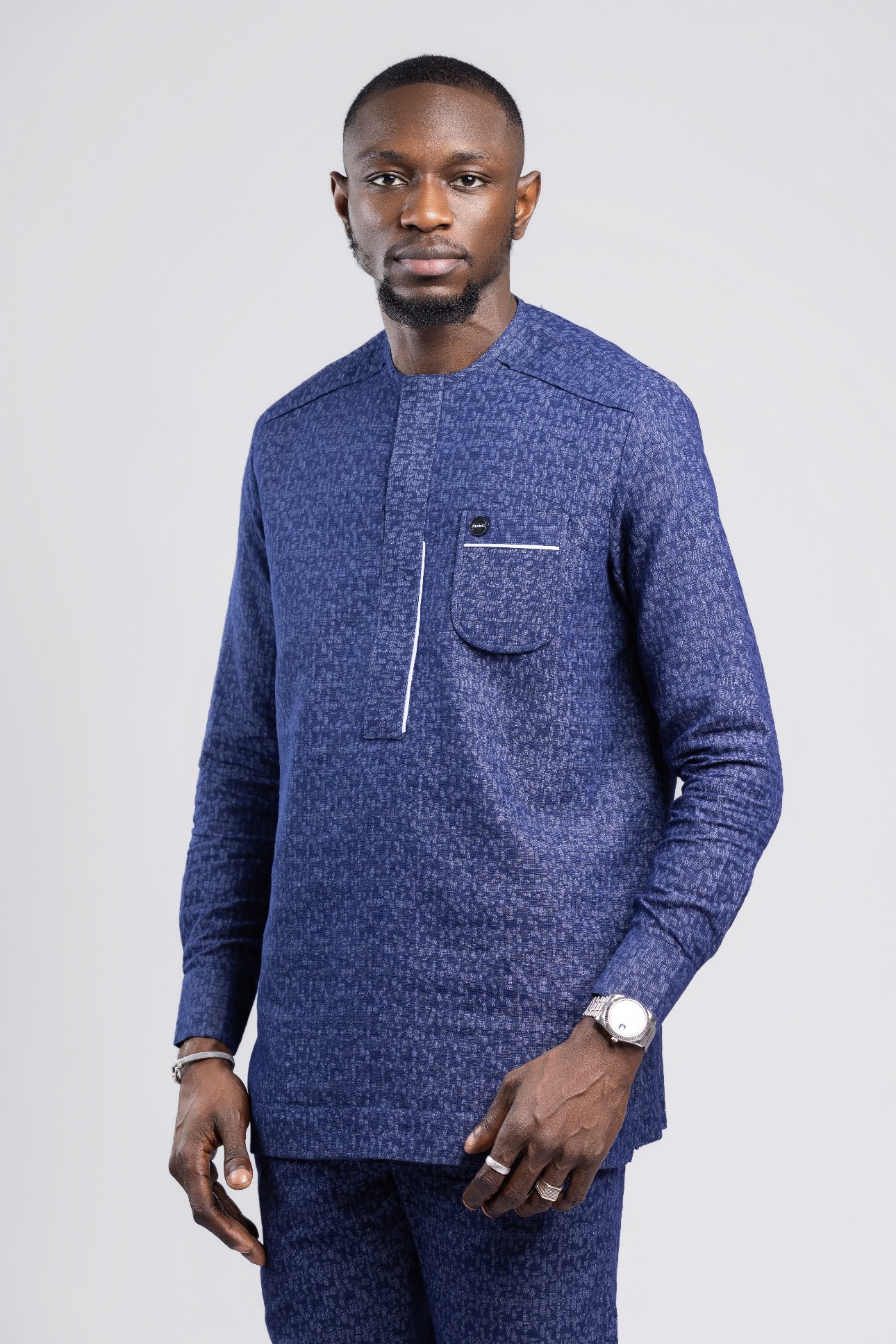 Tenue Traditionnelle-6point9