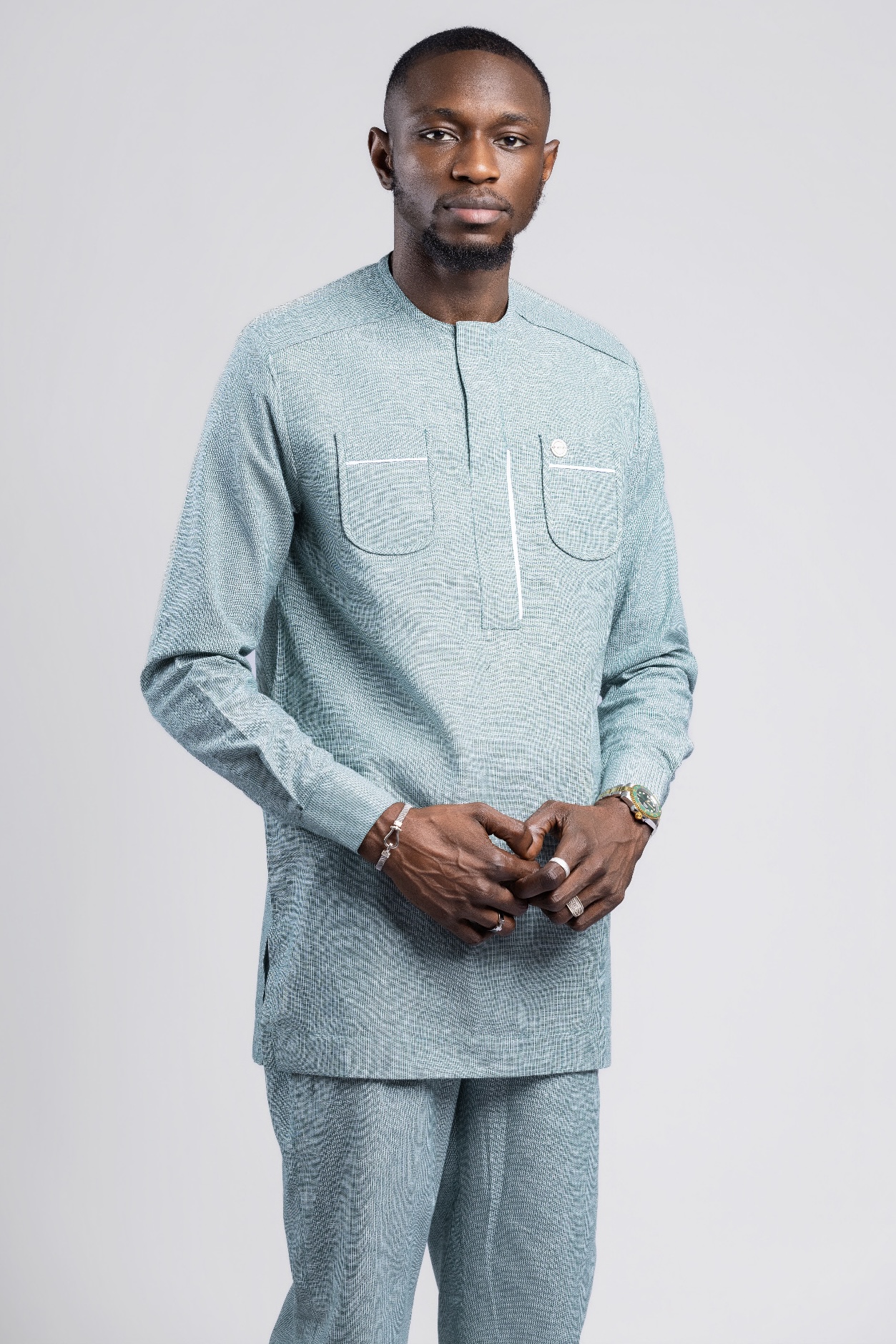 Tenue Traditionnelle-6point9