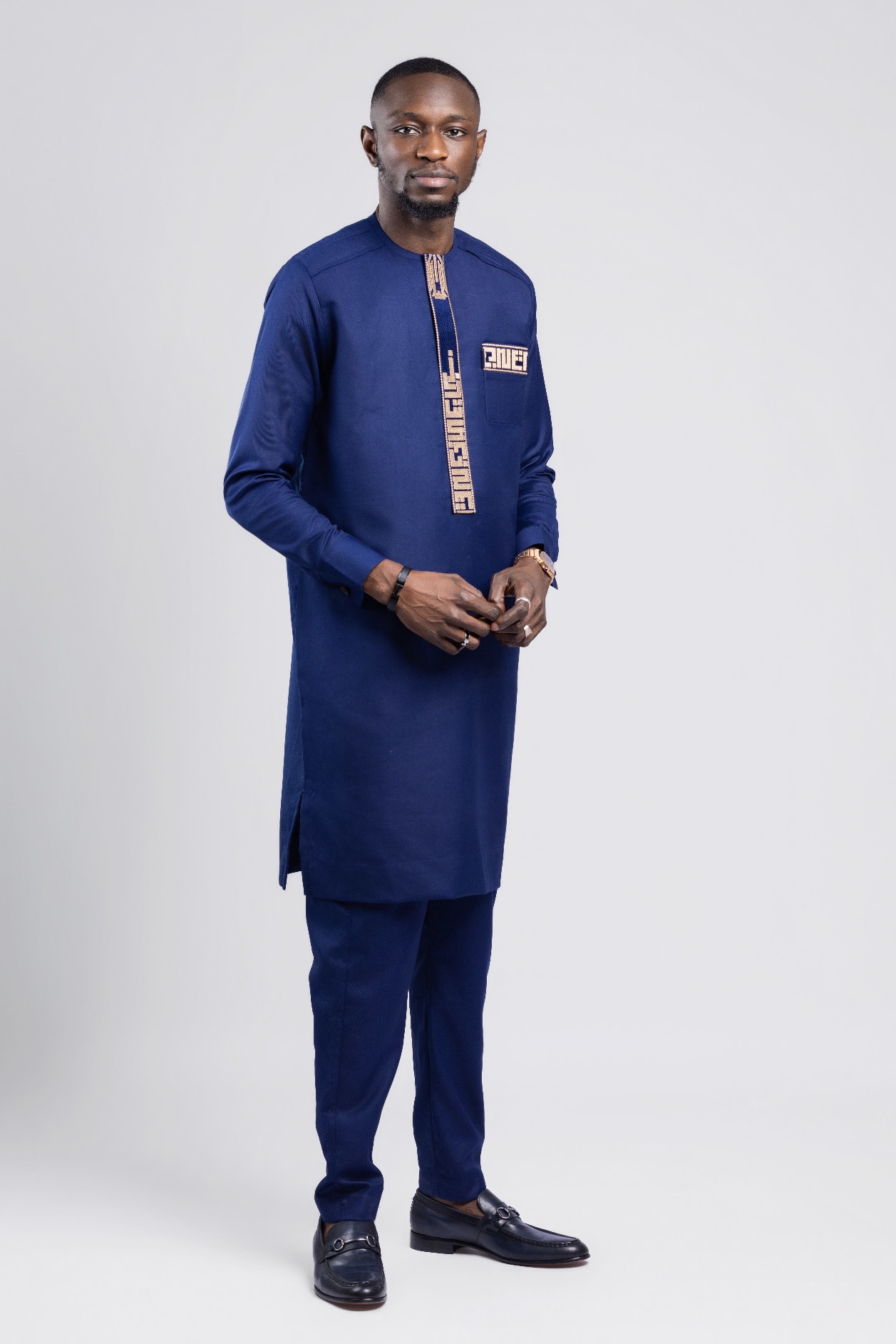 Tenue Traditionnelle-6point9