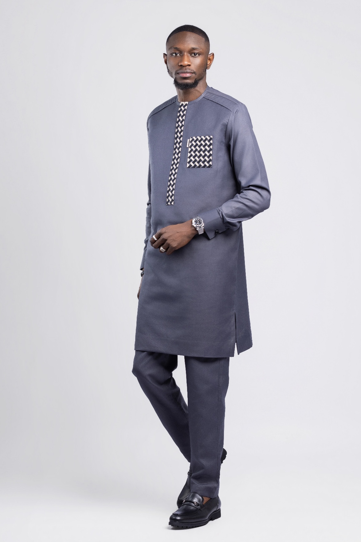 Tenue Traditionnelle-6point9