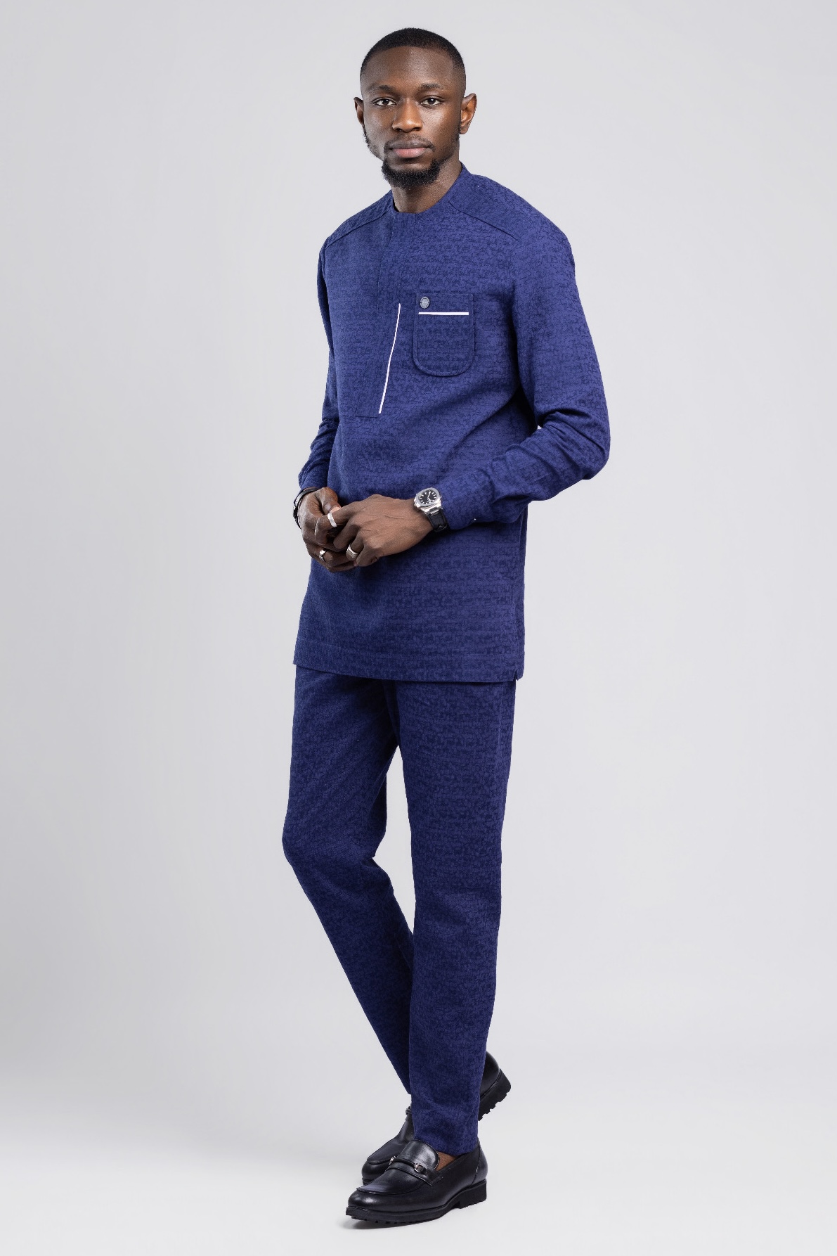 Tenue Traditionnelle-6point9